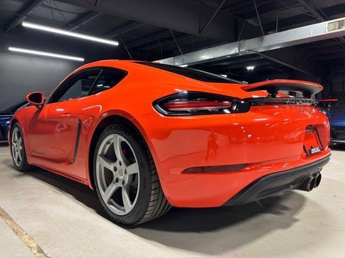 Used 2018 Porsche 718 Cayman S RWD image 18