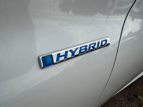 Used 2021 Honda Accord Hybrid image 12