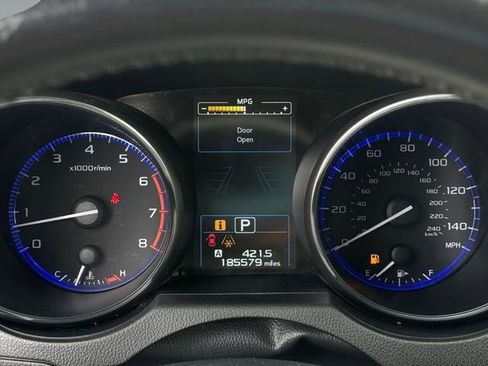 Used 2017 Subaru Outback 2.5i Premium image 20