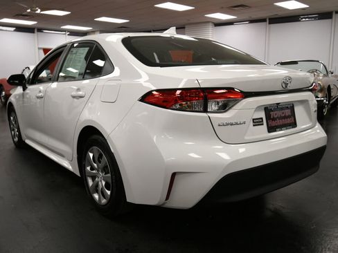 Certified 2024 Toyota Corolla LE image 5