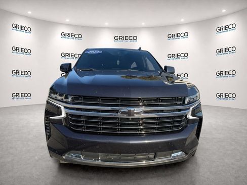 Used 2023 Chevrolet Tahoe LT w/ Luxury Package RWD image 2