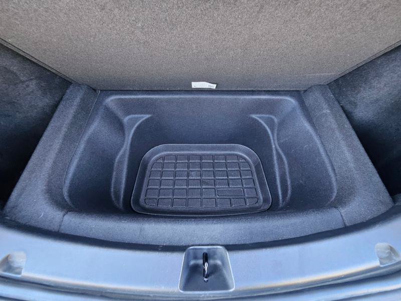 Used 2023 Tesla Model Y Long Range AWD/4WD image 71
