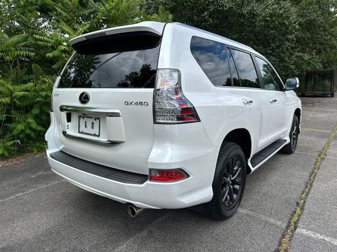 Used 2023 Lexus GX 460 Premium w/ Premium Package AWD/4WD image 3
