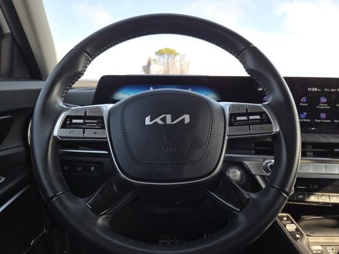 Used 2024 Kia Telluride SX image 31