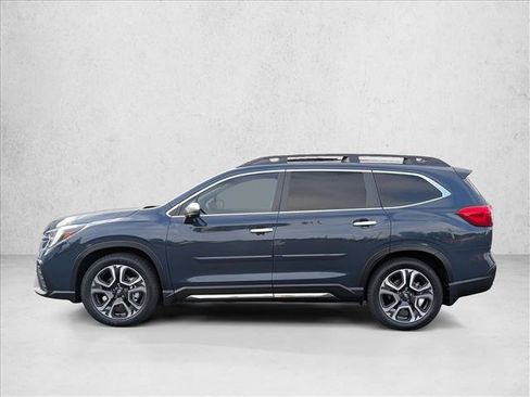 Used 2023 Subaru Ascent Touring AWD/4WD image 11