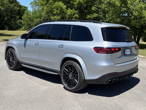 Used 2024 Mercedes-Benz GLS 63 AMG 4MATIC image 4