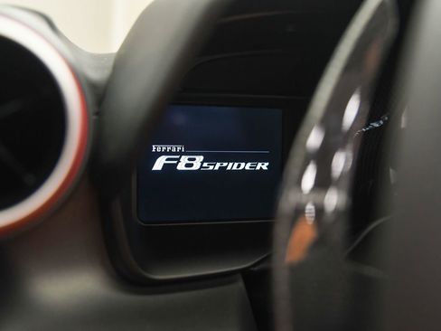 Certified 2021 Ferrari F8 Tributo image 38