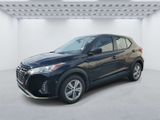 Used 2023 Nissan Kicks S image 2