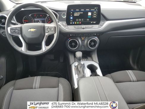 Certified 2024 Chevrolet Blazer LT w/ Convenience Package image 21
