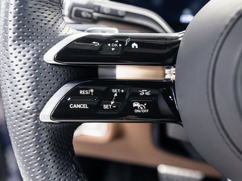 Certified 2024 Mercedes-Benz GLS 450 GLS 450 image 11