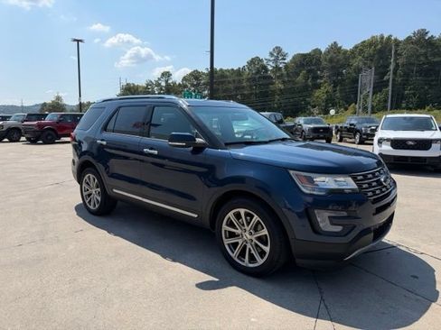 Used 2016 Ford Explorer Limited AWD/4WD image 8
