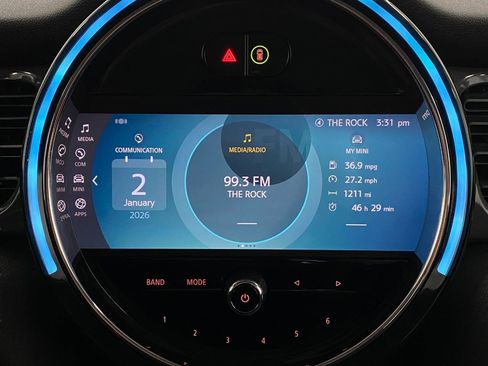 Used 2022 MINI Cooper 2-Door Hardtop w/ Storage Package image 20