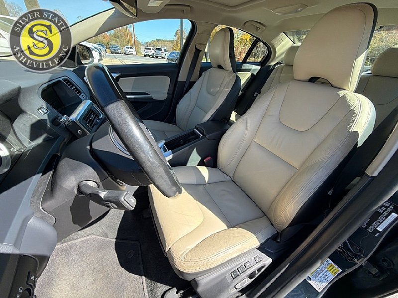 Used 2012 Volvo S60 T5 FWD image 12