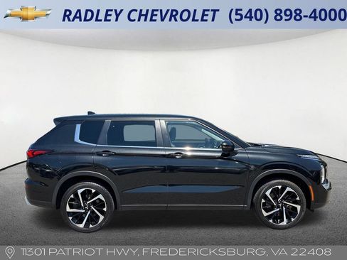 Used 2023 Mitsubishi Outlander SE AWD/4WD image 24