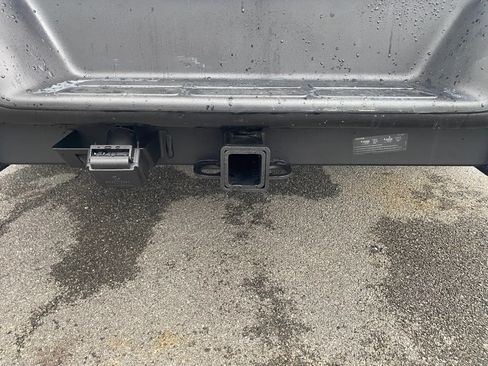 Used 2018 Chevrolet Express 3500 LS RWD image 32