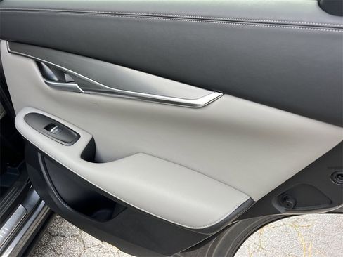 Certified 2025 INFINITI QX50 Luxe image 14