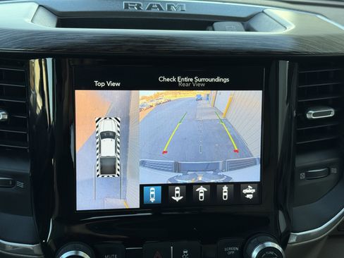 Used 2021 RAM 2500 Laramie image 18