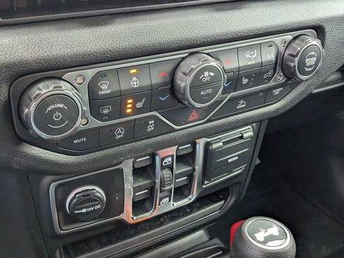 New 2026 Jeep Wrangler Unlimited Sport image 22