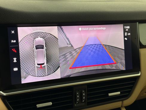 Certified 2023 Porsche Cayenne AWD/4WD image 20
