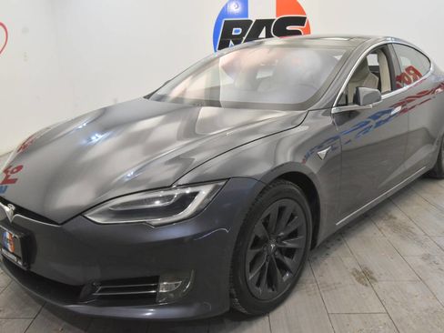 Used 2018 Tesla Model S P100D image 1