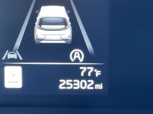 Certified 2023 Kia Soul LX w/ LX Technology Package image 12