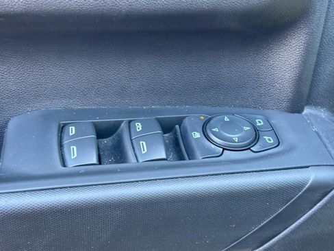 Used 2024 Chevrolet Silverado 1500 Custom Trail Boss w/ LPO, Dark Essentials Package image 16