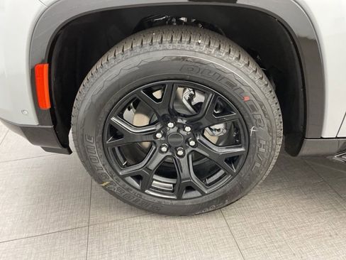 New 2025 Jeep Wagoneer Series II image 10