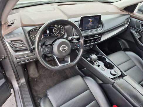 Used 2023 Nissan Rogue SV w/ SV Premium B Package AWD/4WD image 10