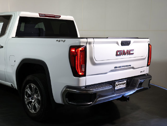 Used 2024 GMC Sierra 1500 SLT AWD/4WD image 12
