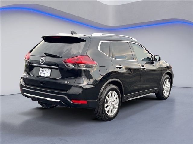 Used 2018 Nissan Rogue SV FWD image 5