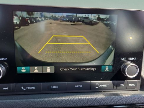 Used 2025 Honda Civic Sport image 29