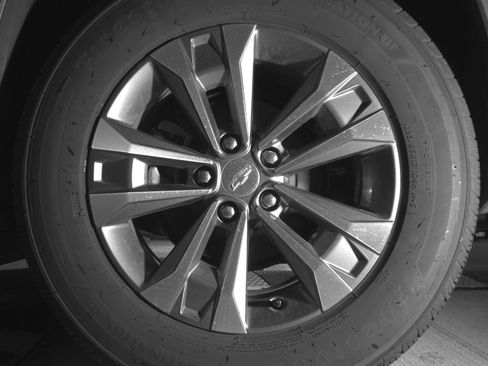 Used 2025 Chevrolet Equinox LT image 14