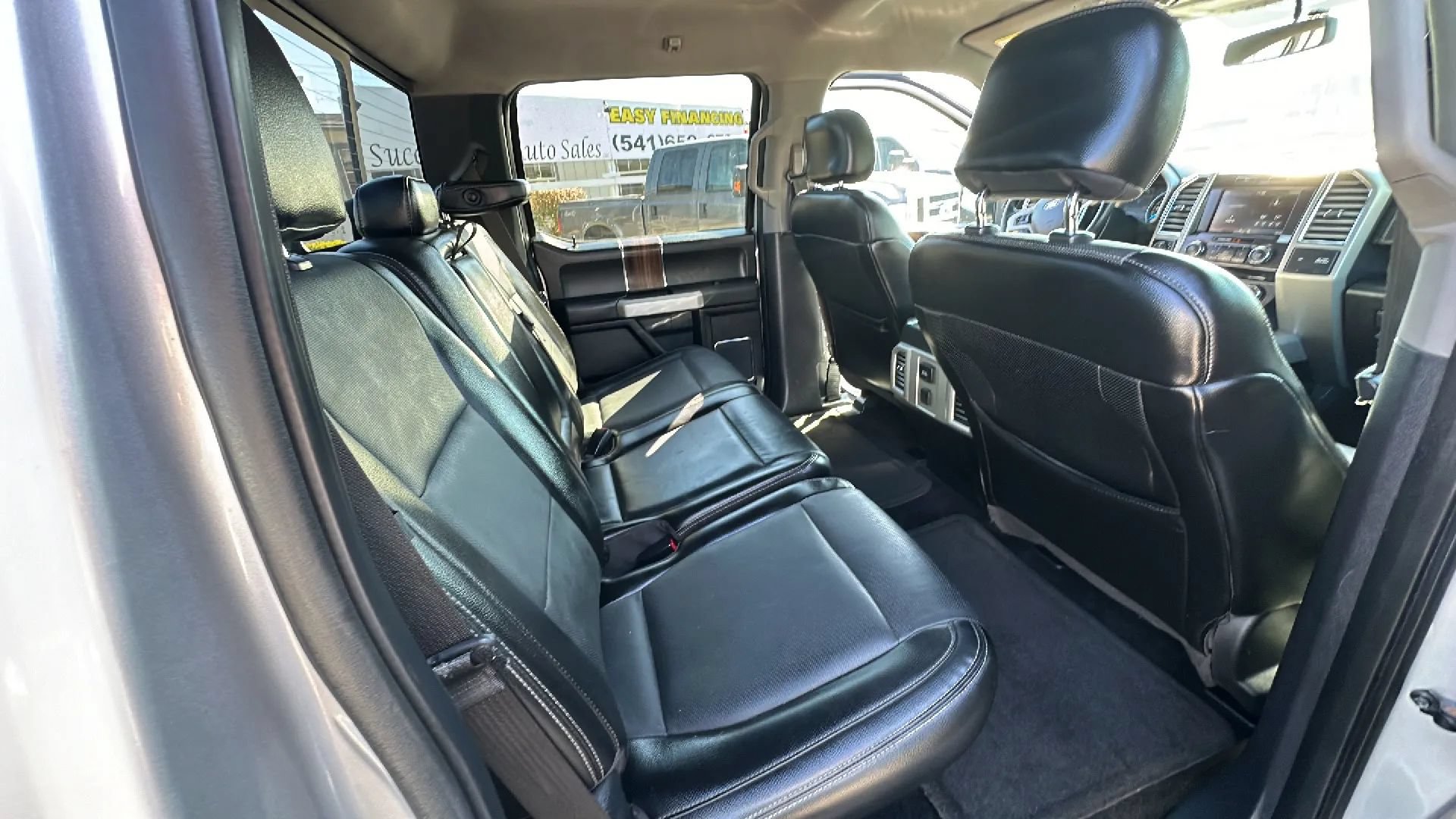 Used 2015 Ford F150 Lariat AWD/4WD image 12