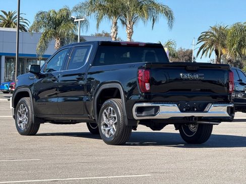 New 2026 GMC Sierra 1500 SLE w/ LPO, Black Badging Package image 3