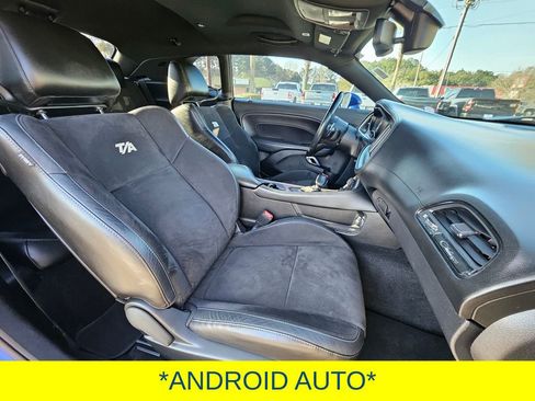 Used 2022 Dodge Challenger R/T Scat Pack w/ T/A Package image 8