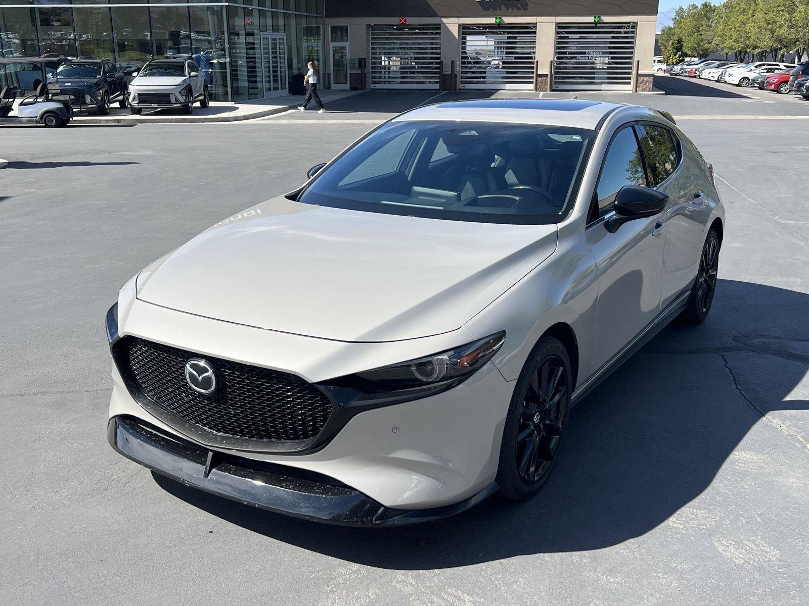Used 2024 MAZDA MAZDA3 Hatchback w/Premium Plus Pkg AWD/4WD image 11