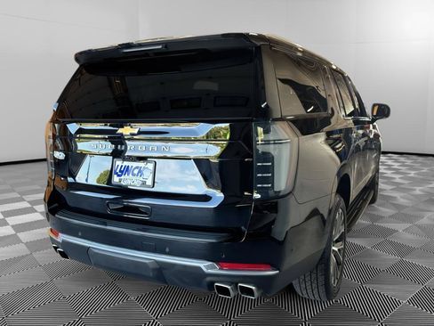 Used 2025 Chevrolet Suburban High Country AWD/4WD image 5