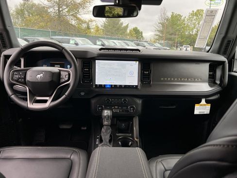 New 2025 Ford Bronco Badlands image 23