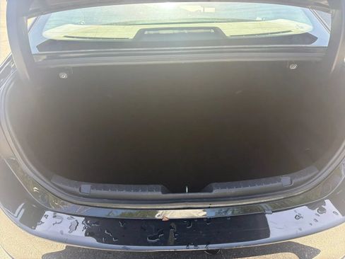 Used 2024 MAZDA MAZDA3 s FWD image 16
