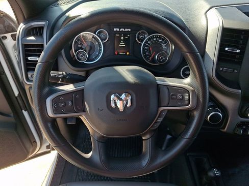 Used 2024 RAM 2500 Tradesman w/ Chrome Appearance Group image 16