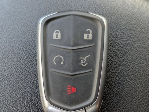 Used 2020 Cadillac XT5 Premium Luxury image 39