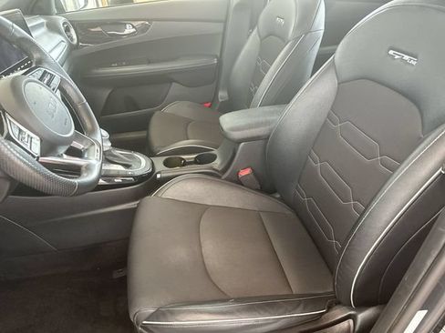 Certified 2022 Kia Forte GT-Line FWD image 15