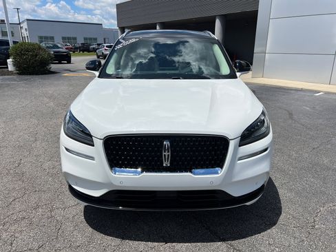 Certified 2022 Lincoln Corsair Reserve w/ Equipment Group 201A AWD/4WD image 2
