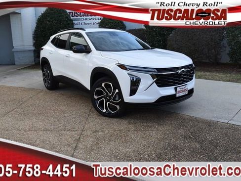 New 2026 Chevrolet Trax RS w/ Driver Confidence Package image 1