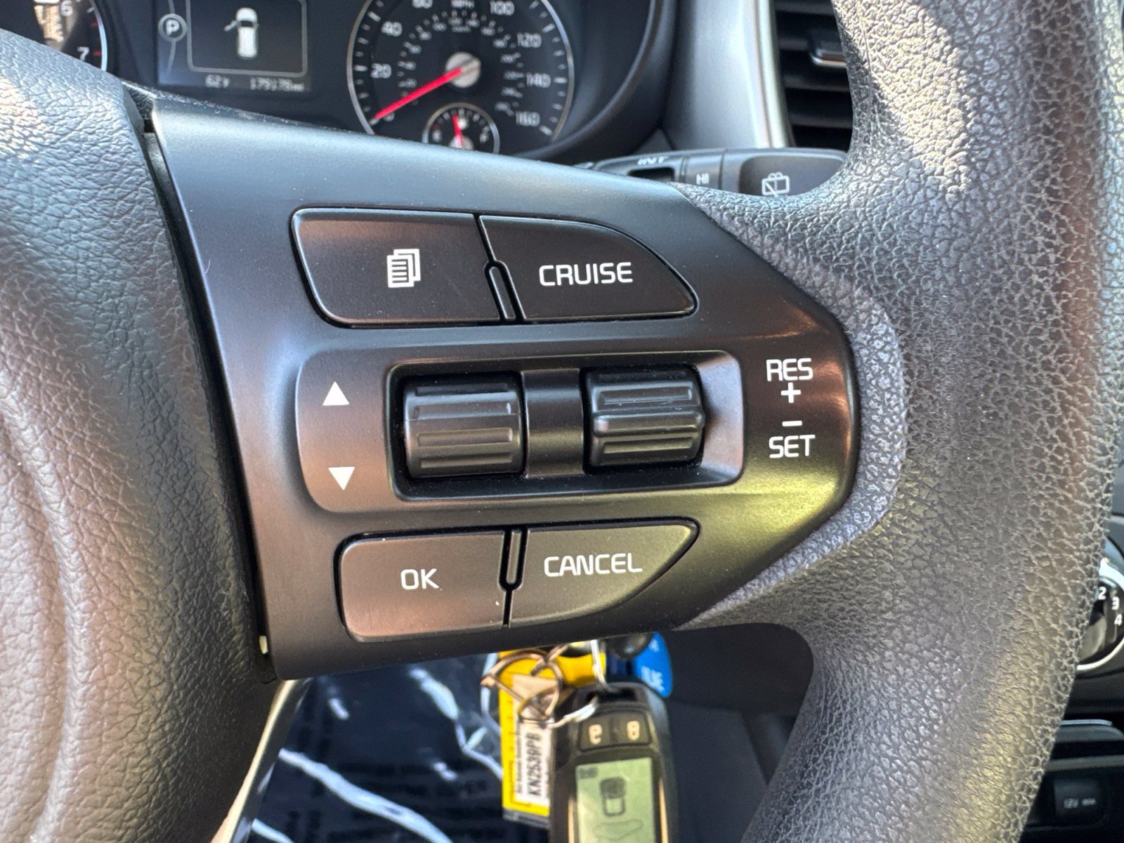 Used 2017 Kia Sorento AWD image 18