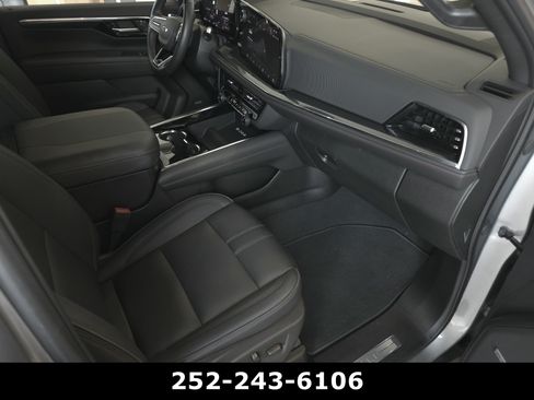 Used 2025 Chevrolet Tahoe RST w/ Advanced Technology Package AWD/4WD image 51