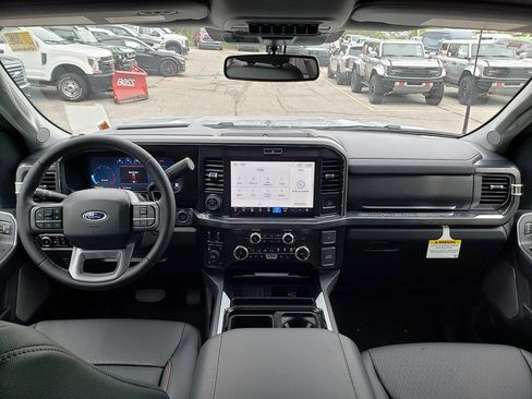 New 2025 Ford F250 Lariat w/ Lariat Ultimate Package image 13