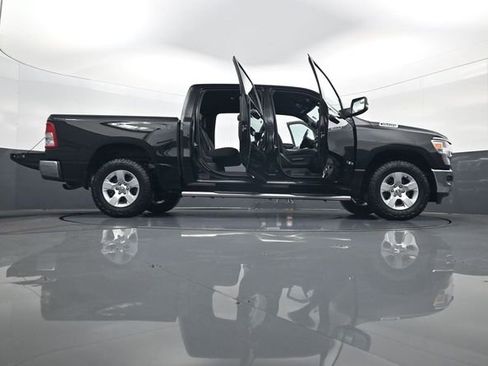 Used 2020 RAM 1500 Big Horn AWD/4WD image 33