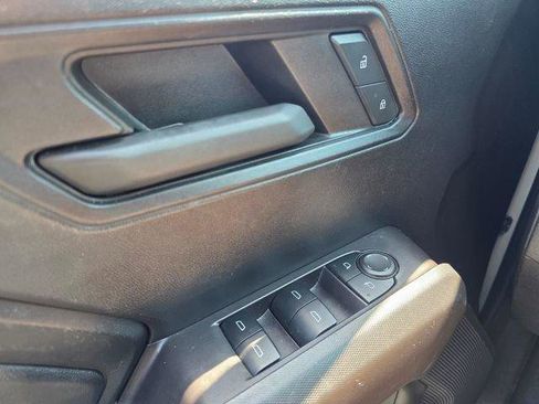Used 2023 Chevrolet Colorado W/T RWD image 31