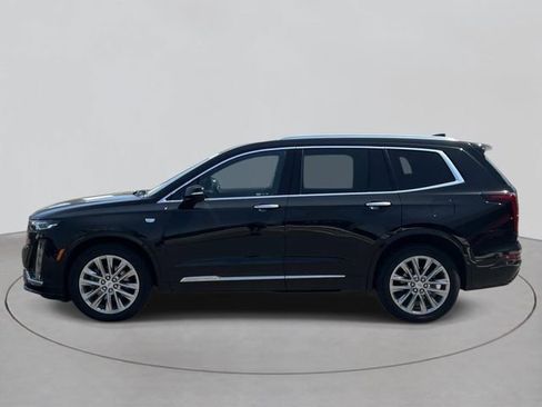 Certified 2023 Cadillac XT6 Premium Luxury AWD/4WD image 2